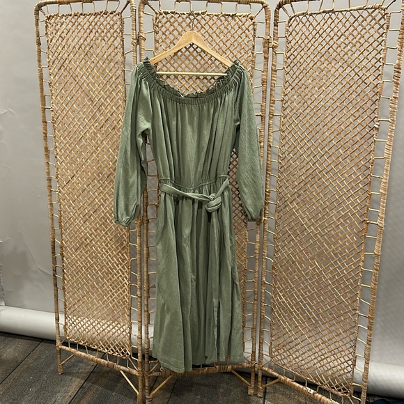ASOS BNWOT off the shoulder midi. Green. Size 14 - Picture 3 of 7
